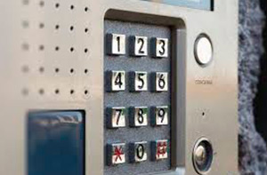 Приймаємо на технічне обслуговування